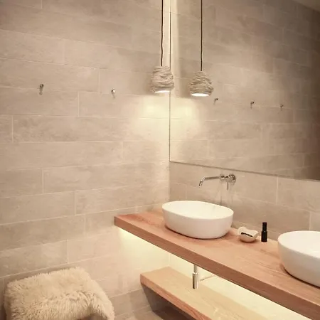 The Slow Апартаменты